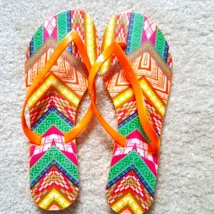 Hale Bob flip flops...New! 🏖